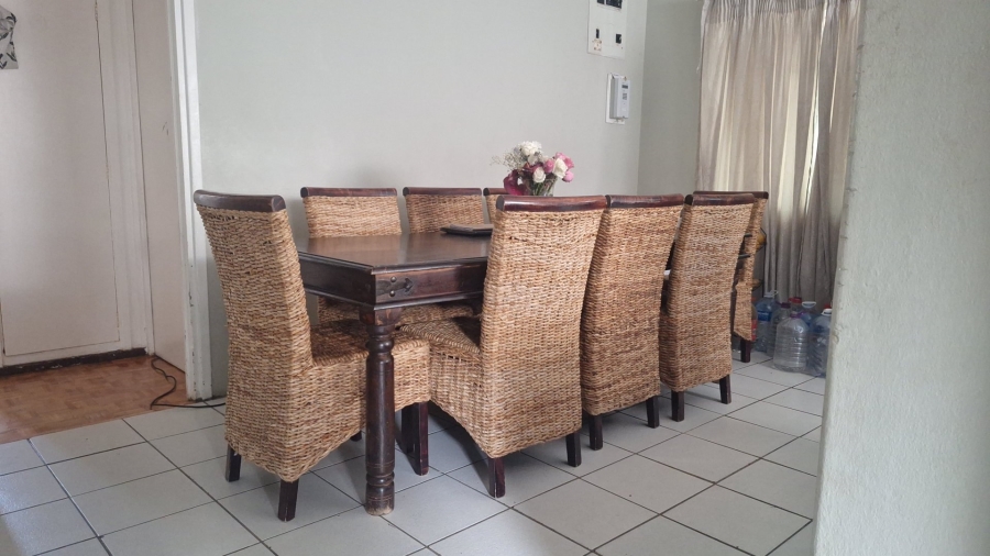 5 Bedroom Property for Sale in Retreat Western Cape